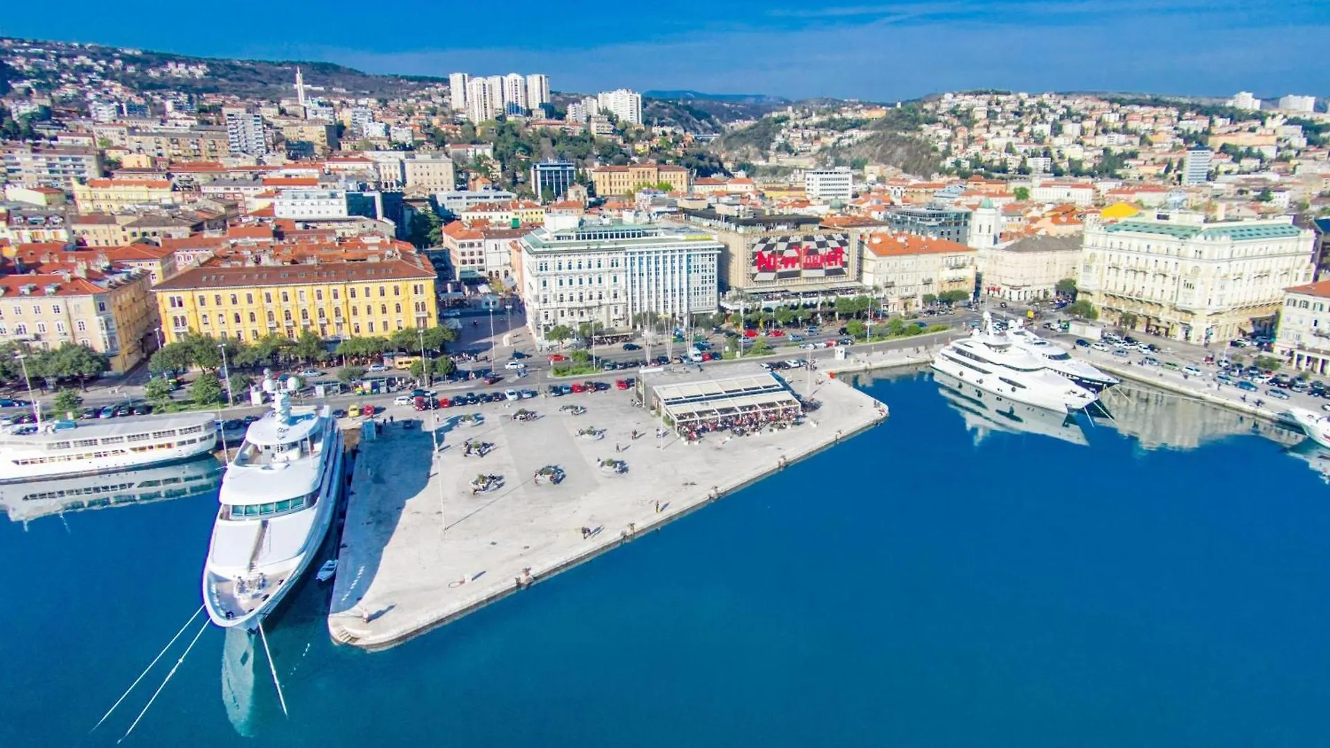 Apartments By The Sea Rijeka - 22429 Croatia